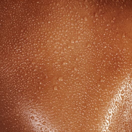 4 Sweat Resistant Rapid Solution at Shoreline Tans in 21666